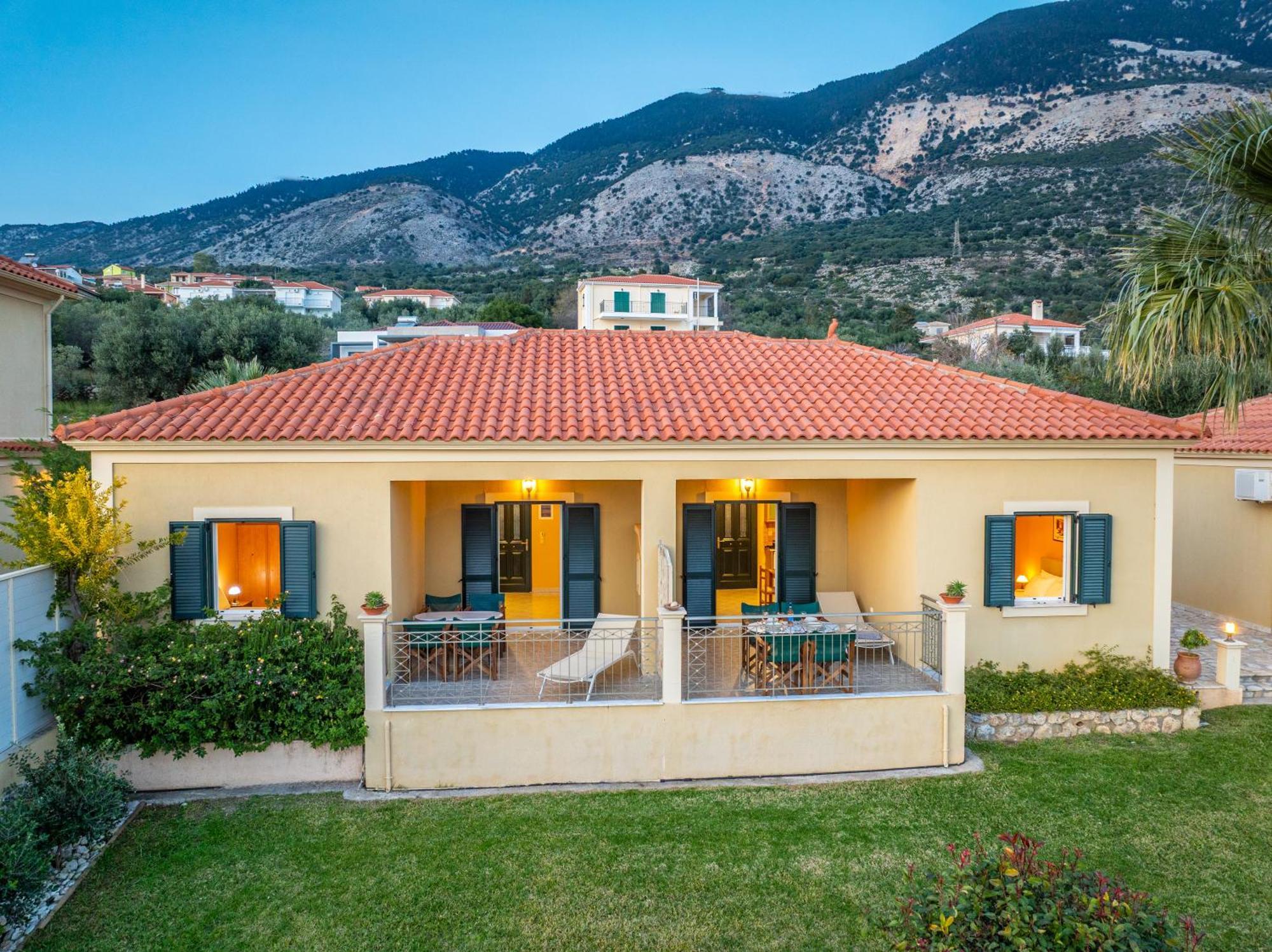 Eleftheria Apartments Vlachata Ngoại thất bức ảnh